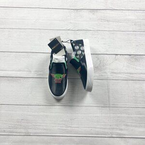 NWT Mandalorian Grogu Baby Yoda Sneakers